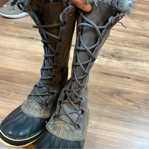 Sorel Cate the Great Waterproof Leather Boots - Picture 6 of 10